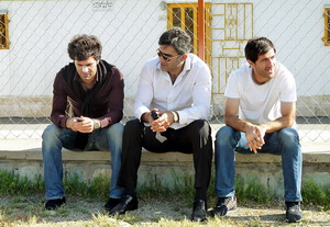 http://www.perspolisnews.com/images/88/R_26F/H_T25/7.jpg