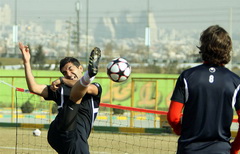 http://www.perspolisnews.com/images/88/Tamrin_20dey/3.jpg