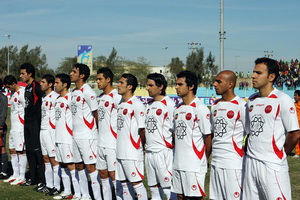 http://www.perspolisnews.com/images/88/pp_iranjavan_havashi/14.jpg